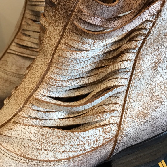 Sbicca Jeronino boot - Picture 5 of 5